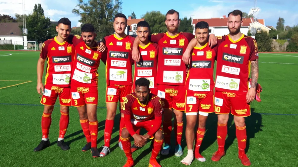 Syrianska Eskilstuna segrade under lördagen borta mot Ängby med hela 7-1 och avslutade matchen med enbart Eskilstunakillar.