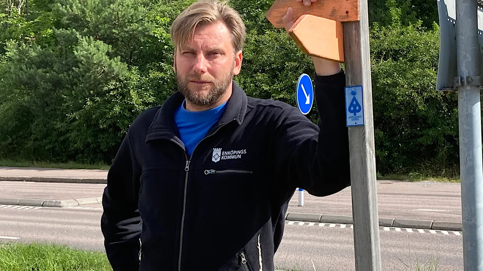 Nästa år kommer pilen Johan Arvidsson håller i inte längre att peka västerut in mot staden. I stället får vandrarna gå via nya vattentornet, Pilotbacken, Vattenparken och Kyrkåsen och vidare norrut.