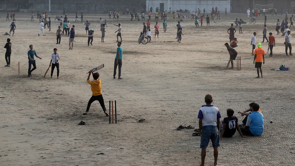 Indiska cricketspelare. Landet har i dag presenterat en ny budget. Arkivbild.
