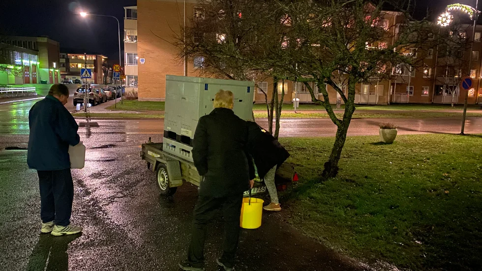Vattentankar har placerats ut på Torggatan 9 och 13.