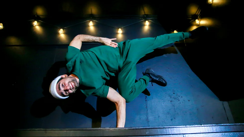 Exiled Dance Crew ska genomföra en rörelsehelg tillsammans med Lulegymnasterna. På bilden Aly Bardan.