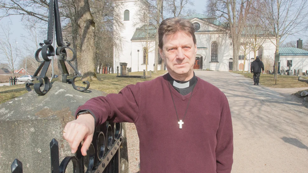 Trots inställda gudstjänster uppmanar Thore Rosenberg, kyrkoherde, att ta del av kyrkans digitala aktiviteter.
