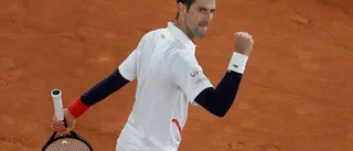Anklagar Djokovic för att fejka skador