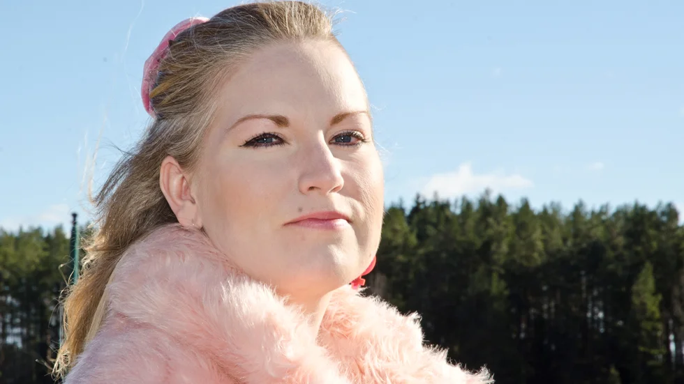 Kim Silow Kallenberg, gruppledare för Fi i Gnesta, menar att det inte borde vara helt omöjligt för en kommun som Gnesta att servera viltkött i skolan exempelvis.