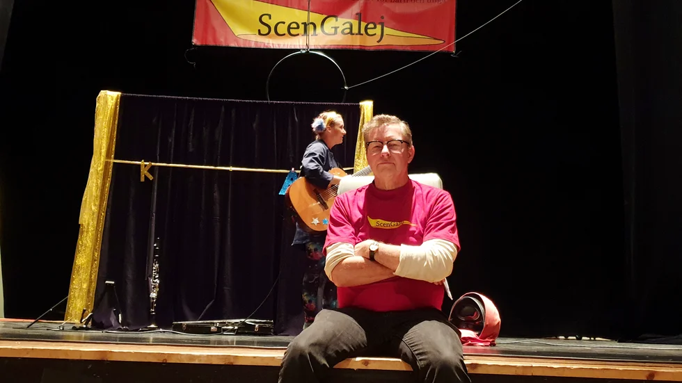 "En stor del av scenkonsten är faktiskt hotad, därför är Scengalej extra viktigt i år", säger Ulf Thörn från Riksteatern Östergötland