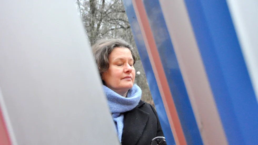 Åsa Leijon trivs i ensamhet och tystnad och hon har satt punkt för sin första roman. 
