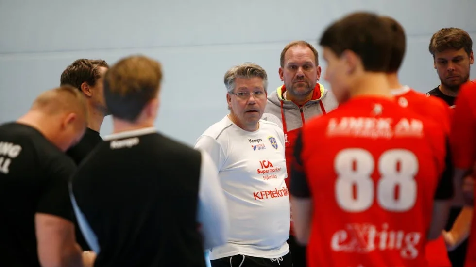 EHF på sista träningen innan seripremiären. Tränaren Anders Skogäng ser fram emot säsongen.