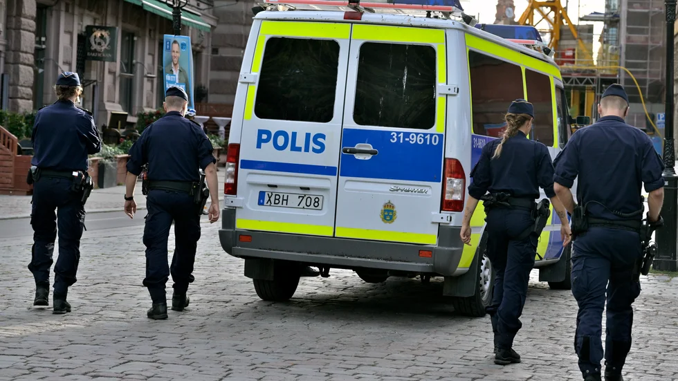 En väska med vad som visade sig vara en skarp sprängladdning hittades i centrala Stockholm i augusti 2022. Arkivbild.
