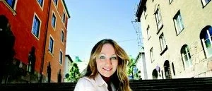 Charlotte Perrelli hyllar Zetterlund