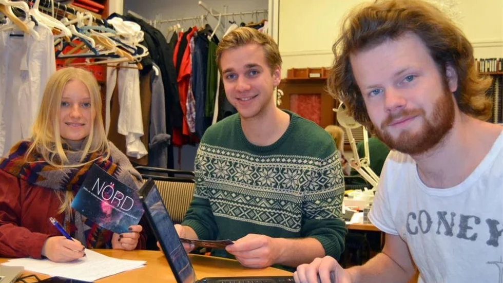 Johanna Steiner, Oskar Olsson och Buster Friberg är tre av eleverna som har förberett torsdagens webb-tv-sändning.