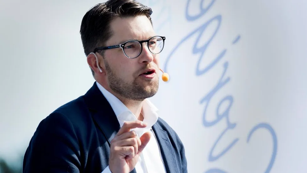 Växer. När Sverigedemokraternas perspektiv tillåts dominera bör ingen vara förvånad över att partiet växer.
