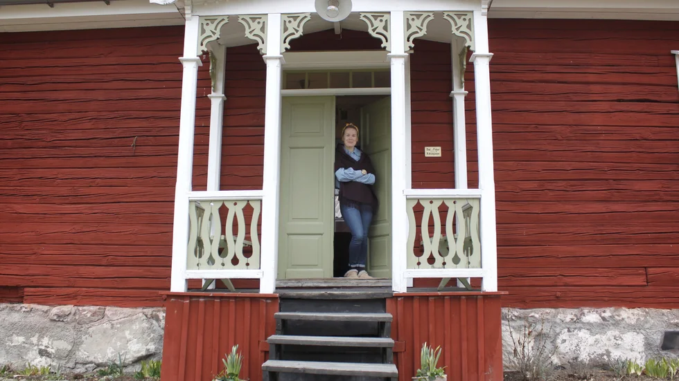 Tillsammans med ödehus-experten Robert Danielsson brinner Sara Thyselius Dexner för att öka kunskapen om just den typen av hus. "Det dyker upp förfrågningar hela tiden. Dessutom märker vi på mäklarkåren att intresset för att utbilda sig inom det här ökar och att bankerna måste revidera sitt sätt att se på den här typen av fastigheter", säger hon.
