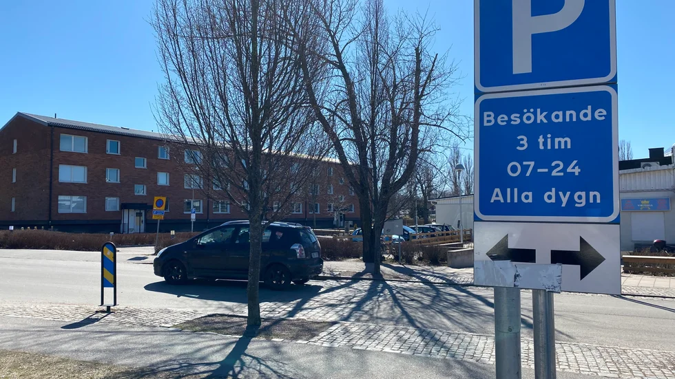 Platen ska avgiftsbelägga sina besöksparkeringar, som den här i Charlottenborg.