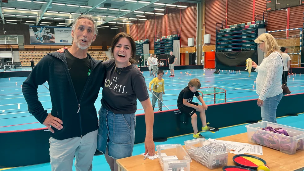 Oskar Kihlborg och Ylva Hällen var på plats i Duveholmshallen. 