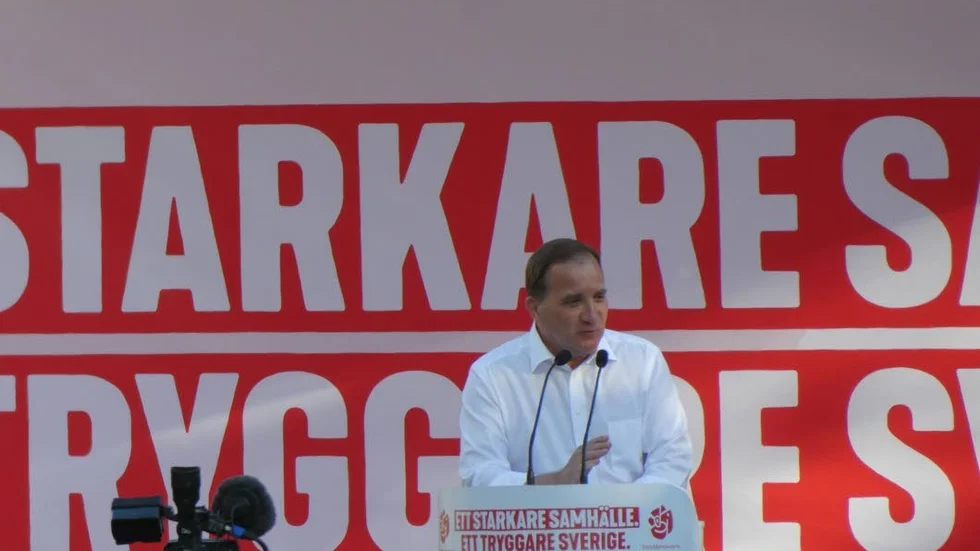 Statsminister Stefan Löfven lovade under torsdagen att Socialdemokraterna kommer att höja pensionerna om de får tillräckligt inflytande efter valet.