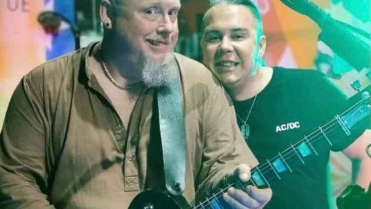 Niclas Stråhle och Richard DeKash i coverbandet Nord. 