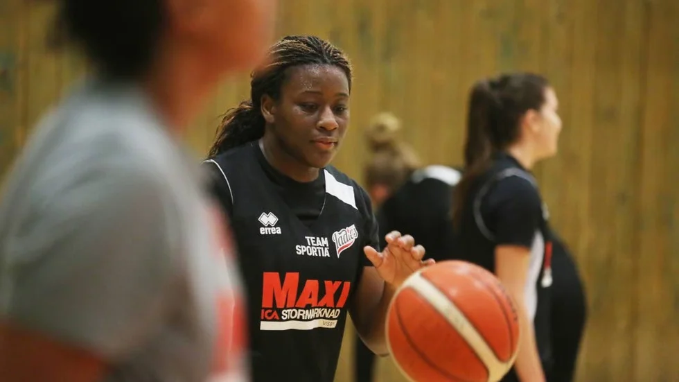 Zakiya Saunders har gort en bra säsong och snittar 16,3 poäng per match inför kvällens avgörande.