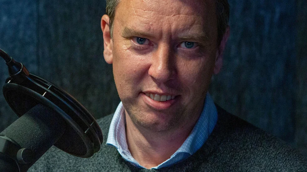 Olle Vikmång är inte principiellt emot att kommunen avyttrar fastigheter. "Vi har alltid köpt och sålt fastigheter. Men det är viktigt att vara nogrann med vem man säljer till", säger han.
