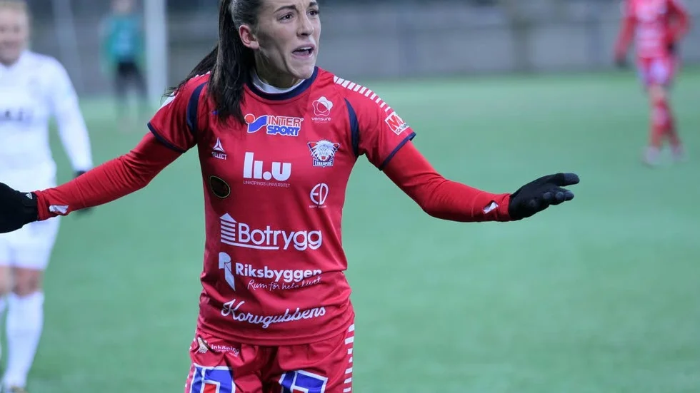 Anna Oscarsson är ännu inte helt fri från sin skada även om det blivit mycket bättre.