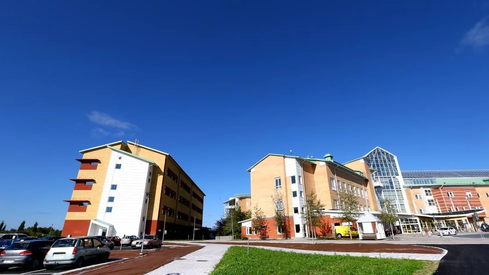 Plats för drama. Här till vänster i bild, utanför patienthotellet Vistet, parkerade lämnade paret de tre månader gamla tvillingarna ensamma i bilen.