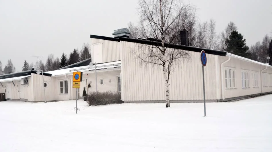 Ett boende. Det återstår att se om det blir Sjöbovillan i Kalix-Nyborg (på bild) eller Björnbacken som stänger.