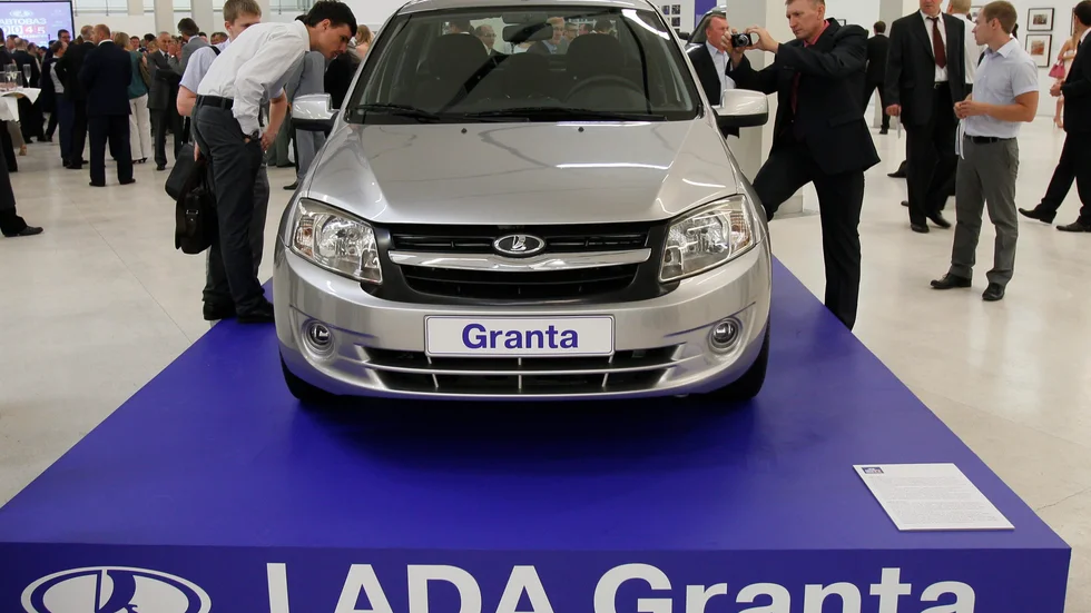 En Lada Granta som tillverkas av Avtovaz. Arkivbild.
