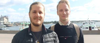 Unga Västerviksföretagare letar hål i marknaden • Samarbetar med världsföretaget Coca Cola • "Det går superbra"