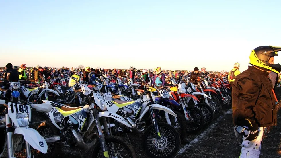 Stort. Gotland Grand National är världens största endurotävling och ingår i Enduroklassikern där även Stångebroslaget och Ränneslättsloppet ingår.