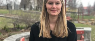 Bytte skolbänken mot politiken • Erika är ett av 350 ombud på historisk kongress: "Det här är jättehäftigt!"