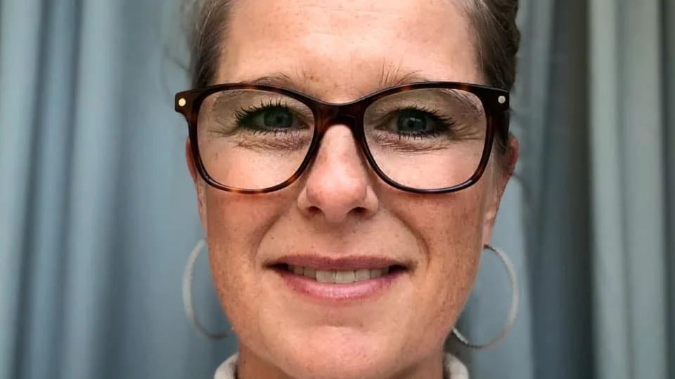 "Vi är skyldiga barnen att arbeta förebyggande", säger Camilla Cederlöf (L).
