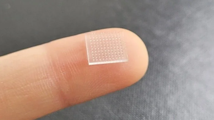 I framtiden kanske man kan få sitt vaccin via en sån här plastbit.
