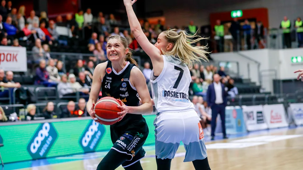 Josefin Vesterberg och Luleå Basket är ute efter nionde raka segern. 