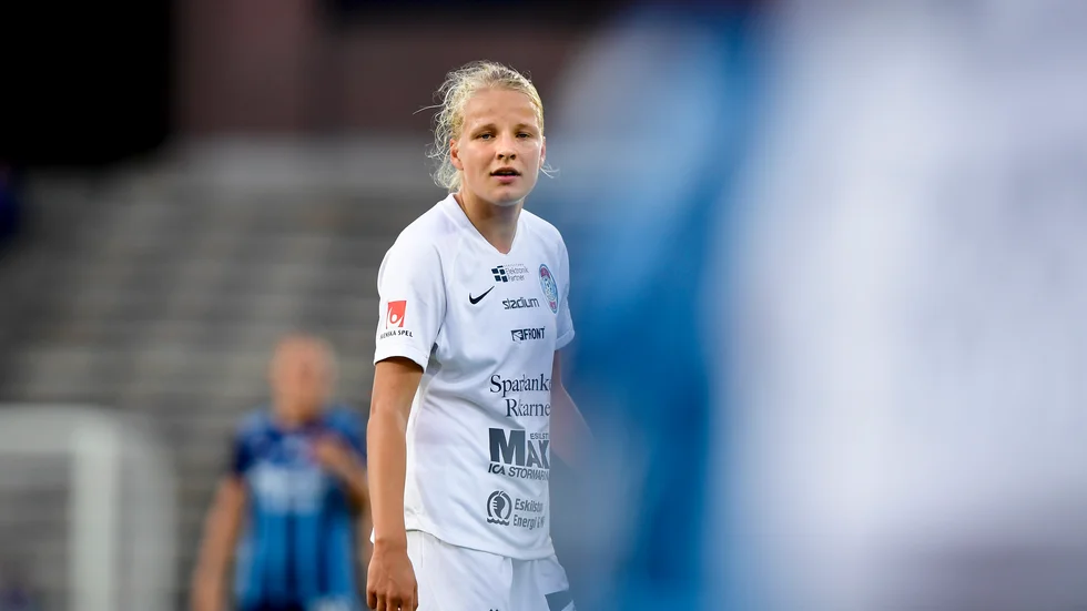 Kaisa Collin och de andra spelarna i Eskilstuna skulle ha mött Linköping i svenska cupen på onsdagen. Men laget visste inte om att matchen var inplanerad – och tvingas därför lämna walkover. Arkivbild.