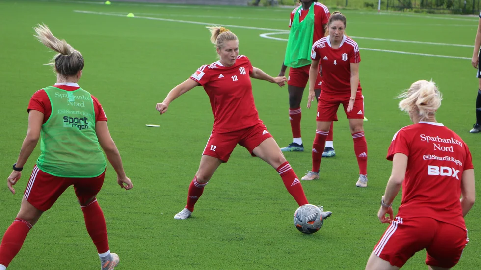 Fanny Andersson som stått för Piteås enda mål sedan sommaruppehållet riskerar att missa helgens ödesmatch mot AIK.