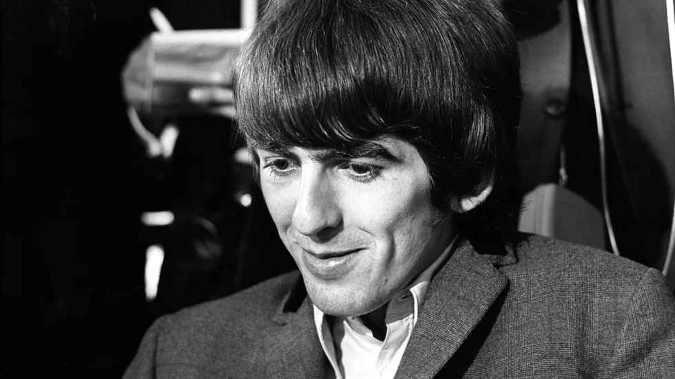 Den dåvarande Beatles-medlemmen George Harrison i Stockholm 1964. Arkivbild.