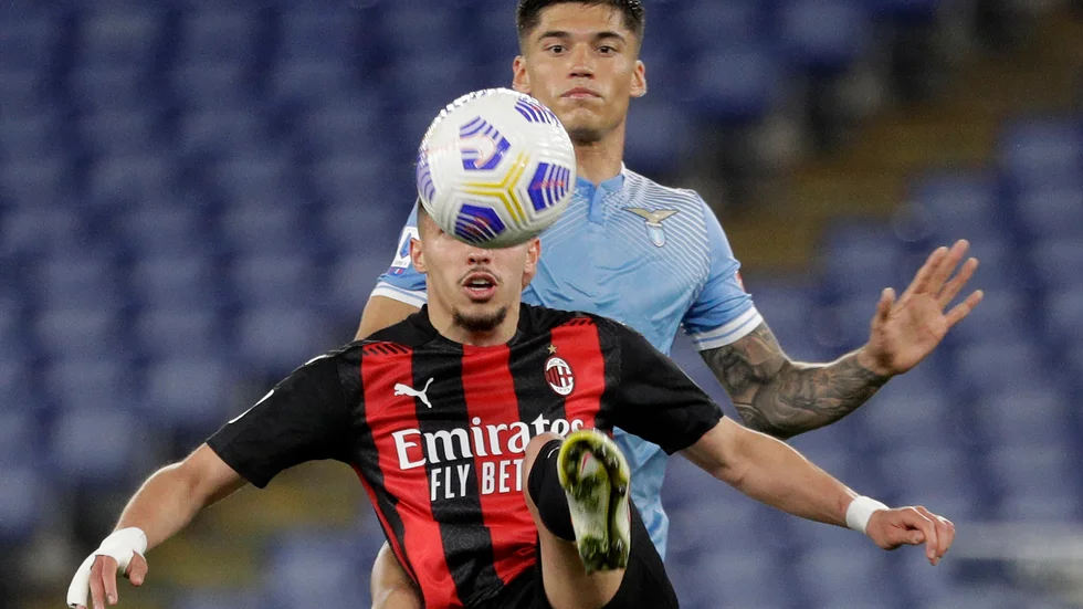 Lazio och tvåmålsskytten Joaquin Correa var numret större än Milan.