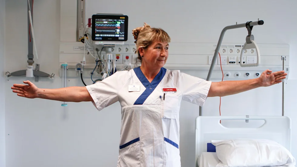 Akademiska sjukhuset blir i och med invigningen av rummen ett komplett barncancercentrum. "När man har fått en så tuff behandling och inte har några egna blodstamceller eller blodkroppar som kan skydda en mot infektioner är man extremt infektionskänslig", säger Josefine Palle, sektionschef för barnonkologi på Akademiska barnsjukhuset.