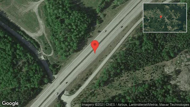 Flera fordon i trafikolycka på E20