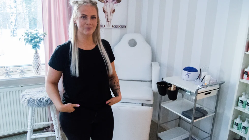 Ramona Eklund tog steget och startade skönhetssalong i Harads tillsammans med Kajsa Sandström.