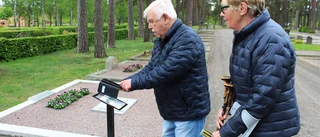 Kyrkan fortsätter att berätta om "invånarna" på kyrkogårdarna • "Ett riktigt bra projekt"