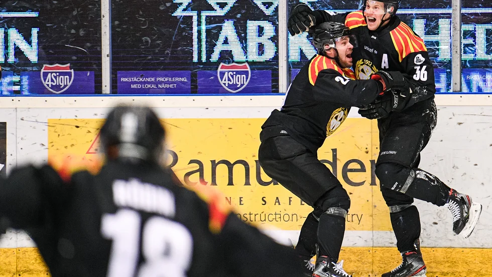 Brynäs avgjorde till slut efter nästan 20 minuter extra spel – och en lång videobedömning.