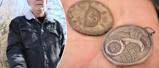 Bengt hittade medaljer från Nazityskland i skogen