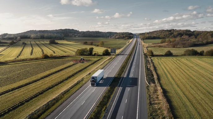 2021 kommer Volvobörja tillverka de första konceptfordonen och -maskinerna med stål från SSAB framställt med vätgas.