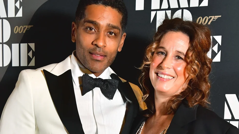 "Modigast i världen" är skriven av Alexander Karim och Malin Karim och serien har nu prisats på en radiogala i New York. Arkivbild.