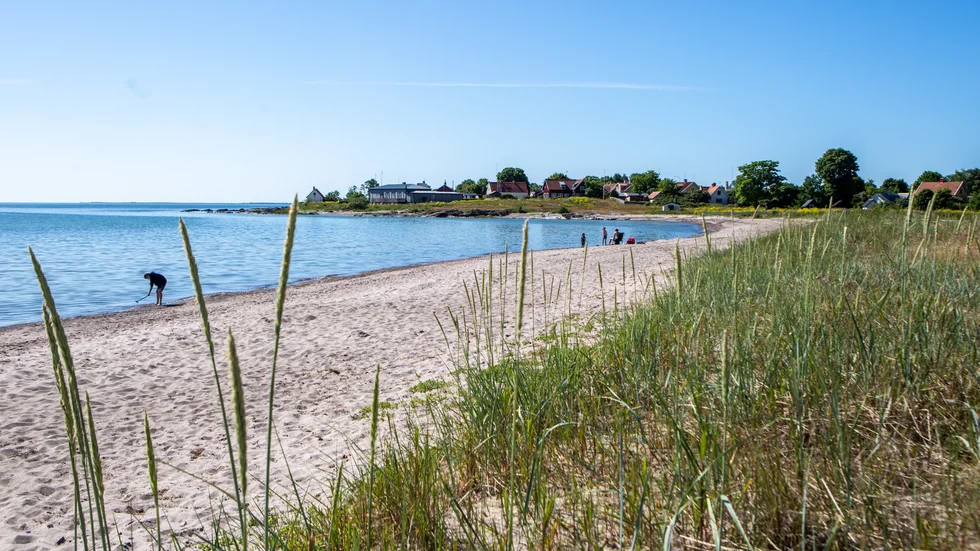 "Miljöpartiet anser att strandskyddslagen är bra och ska efterlevas och den hindrar inte heller utveckling."