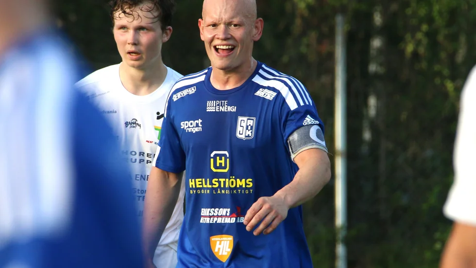 Oskar Forsgren var tillbaka i Storfors, men det hjälpte inte. 0–5 mot topplaget Stöde och femte raka utan seger.
