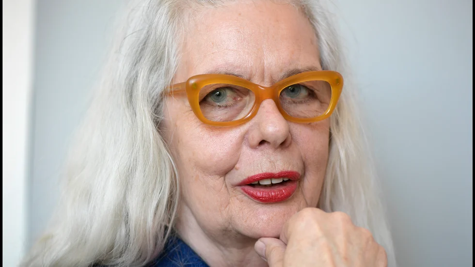 "Välskrivet och läsvärt", skriver NSD:s recensent om Marianne Lindberg de Geers roman "Sig själv närmast".