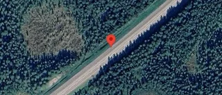 Stopp på E4 på grund av trafikolycka med två personbilar