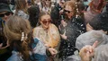 BILDEXTRA: Fastnade du på bild i festen och vimlet?