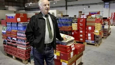 "Vädergudarna aviserar värme under Summer Games och det betyder att drickor och glass kommer att ha en strykande åtgång", berättar Bertil Johansson, en av de kioskansvariga under turneringen.